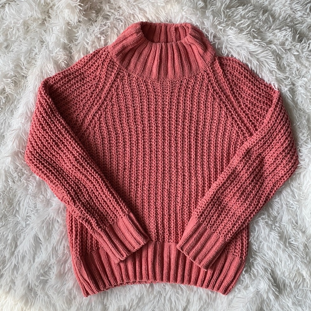 Generation K mock turtleneck pink sweater m